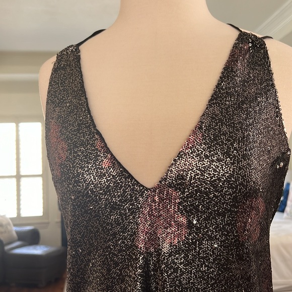 FREE PEOPLE INTIMACY MOODY FLORAL COMBO SEQUENCE MINI DRESS SIZE MEDIUM! GUC - Picture 4 of 11